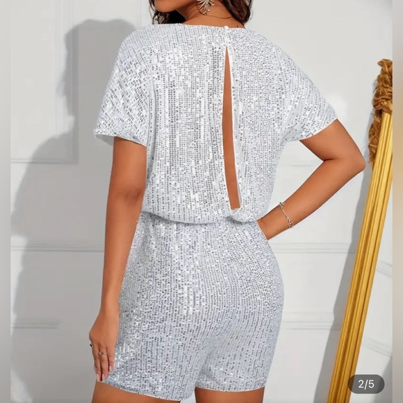 NEW! Shimmering Sequin Romper Jumpsuit with Alluring Back Cutout - Picture 2 of 4